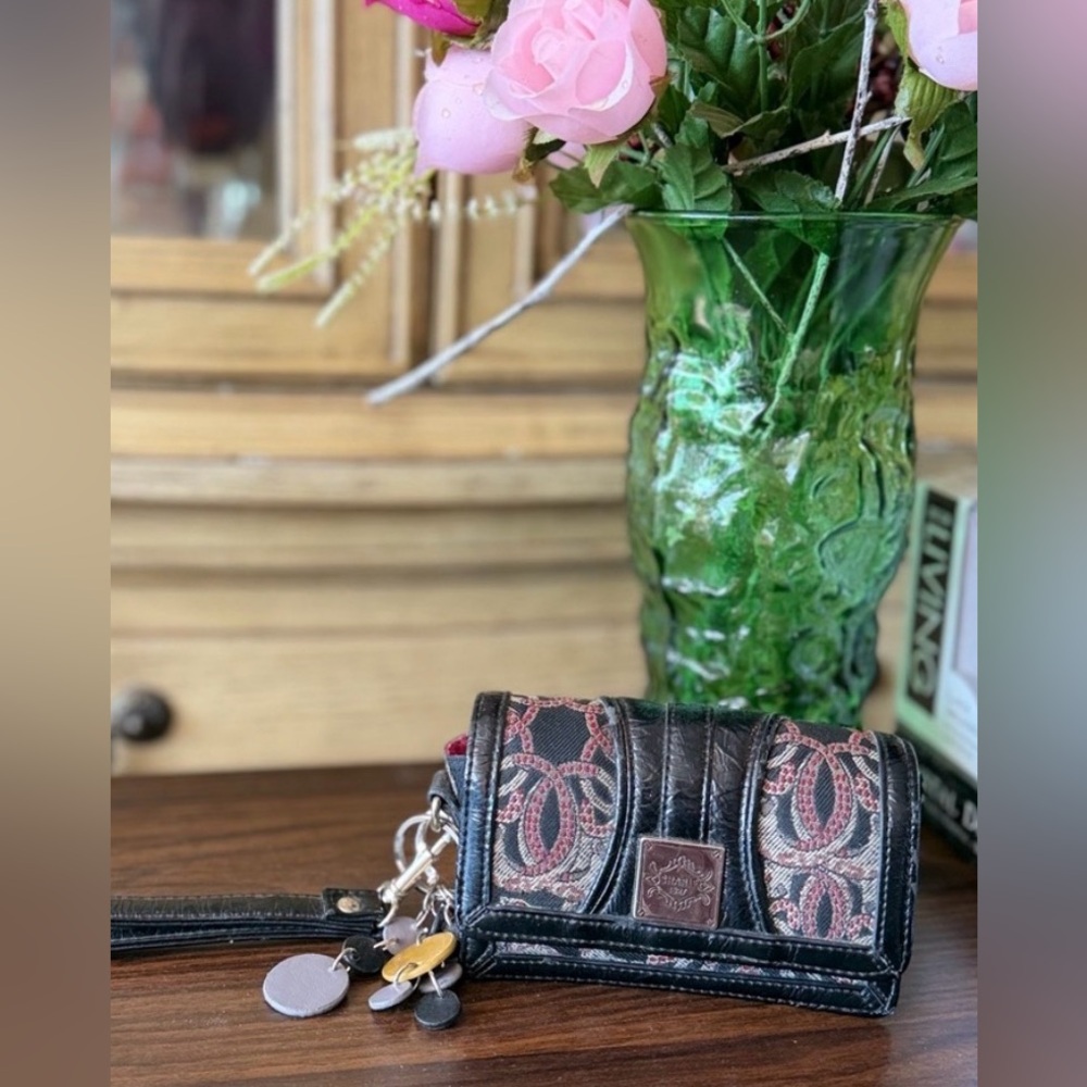 Sharif 1827 Black and Pink Patterned Wristletnot for sale givvy